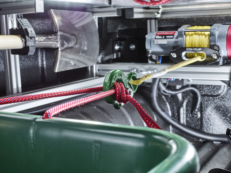 Isuzu D-MAX, pick-up pro myslivost, naviják